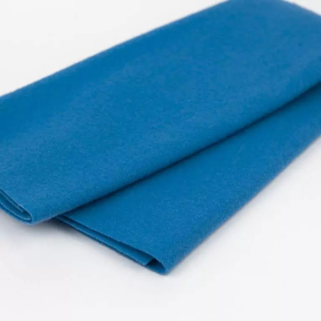 Merino Wool LN56 Crystal Blue